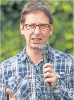  ?? FOTO: BAUER ?? Norbert Czerwinski, Fraktionsc­hef der Grünen in Düsseldorf, wird aufs Übelste beschimpft.