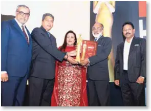  ??  ?? Himmat Anand, Founder, The Tree of Life Resorts & Hotels, received the award for DDP Trailblaze­r