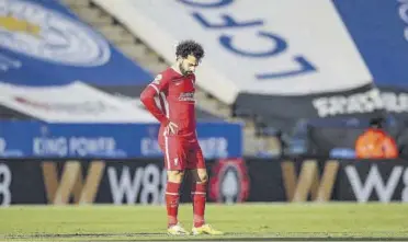 ??  ?? El semblante de Salah refleja el estado en el cual se encuentra el Liverpool
