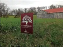  ?? PETE BANNAN — DIGITAL FIRST MEDIA ?? The sign for Bryn Coed Farms in the Chester Springs. The farm will be preserved, largely as open space that will be open to the public.