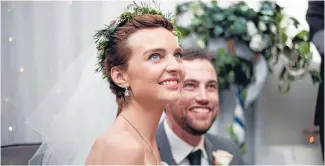  ?? Photo: AWHINA RUSSELL FINE ART PHOTOGRAPH­ER ?? Natalie Paterson-Green and Caleb Paterson-Green on their wedding day in August.