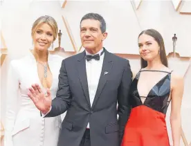  ?? Photos / AP ?? Antonio Banderas with his girlfriend, Nicole Kimpel, and his daughter Stella Banderas.