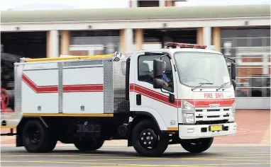  ?? PICTURE: DAVID RITCHIE ?? BUILT TO BE RELIABLE: The disaster management centre in Goodwood handed over several fire brigade trucks to rural municipali­ties.