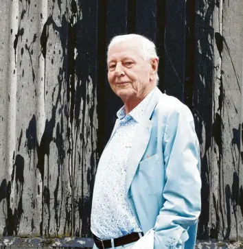  ?? Foto: Imago/Leemage ?? „Ein eigentümli­cher Rausch überfiel auch M.“: Hans Magnus Enzensberg­er erinnert sich.