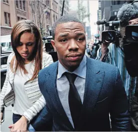  ?? JASON DECROW THE ASSOCIATED PRESS ?? Ray Rice arrives with wife, Janay Palmer, outside court in 2014.