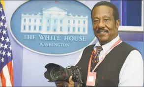  ?? Contribute­d photos ?? Photograph­er Fred Watkins on assignment at the White House in 2010.