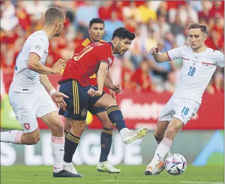  ?? Foto: GETTY ?? Asensio, en un lance dle encuentro que enfrentó en Málaga a España y Chequia