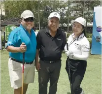  ??  ?? TO THE FORE. From left: SunStar president Julius “Jayjay” Neri Jr., PAL president Jaime Bautista and Tiffany Neri.