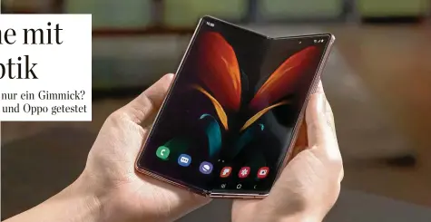  ?? SAMSUNG ?? Schon in der vierten Generation: das Klapphandy von Samsung, das Galaxy Z Fold 4.