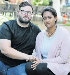  ?? Picture: Simphiwe Nkwali ?? Adrian Oberholzer and his fiancée, Heema Gopar, were attacked by muggers, and muggers mugging those muggers, after the Global Citizen show.