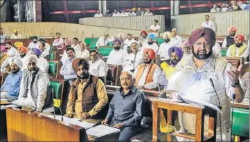  ?? KESHAV SINGH/HT ?? CM Capt Amarinder Singh replying to the debate on motion of thanks to the governor’s address in the assembly on Tuesday.
