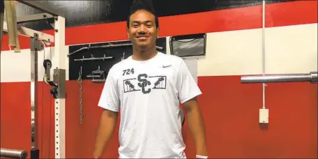  ?? Eric Sondheimer Los Angeles Times ?? AJ VAIPULU, who was an offensive tackle while a freshman, will start at center in his sophomore season at Corona Centennial.