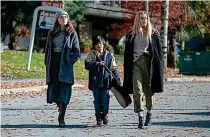  ??  ?? Standing together: The cast includes, from left, Odessa Young, Gordon Cormier and Amber Heard