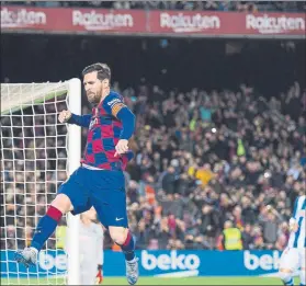  ?? FOTO: PERE PUNTÍ ?? Messi está batiendo récords goleadores a medida que pasan los años