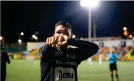  ?? SFC ?? De esta forma Steven Cárdenas celebró el único gol del partido.