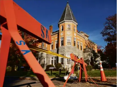 US to limit Canadian access to library that straddles border with ...