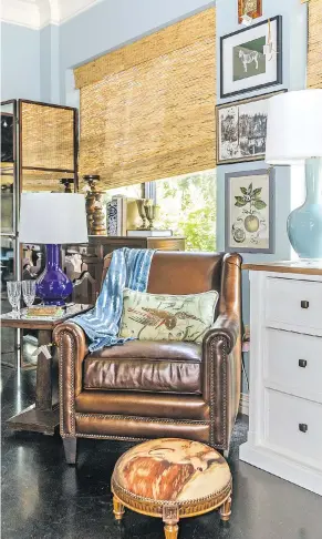  ?? PHOTOS BY KARLYN KUBIN, TRIBUNE NEWS SERVICE ?? As fall and winter approach, it is the perfect time to add traditiona­lly masculine touches to your spaces for increased comfort and warmth. You can soften the look with soft neutral prints and accessorie­s.