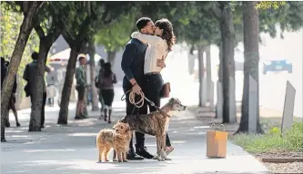  ?? JACOB YAKOB LD ENTERTAINM­ENT ?? Tone Bell, left, and Nina Dobrev in "Dog Days."