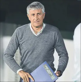  ?? FOTO: MANEL MONTILLA ?? Quique Setién se resignó ante la eficacia azulgrana en el Benito Villamarín