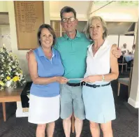  ??  ?? Runners up, Jane and Andrew Hebblethwa­ite, pictured with Lady Vice Captain, Jenny Piecha (left).