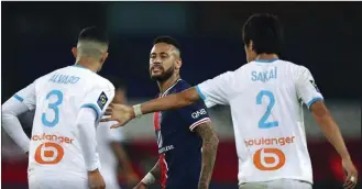  ??  ?? Neymar (centre) was banned for two games and Alvaro Gonzalez is being investigat­ed after the PSG-Marseille brawl