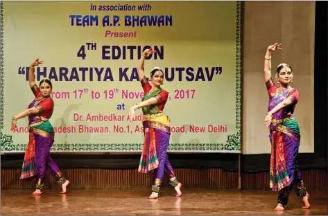  ??  ?? Bharatanat­yam presentati­on by Marie Elangovan and troupe.