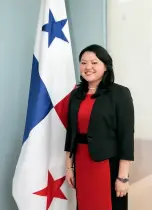  ?? Tesía de Any Lam Chong Cor- ?? Any Lam Chong, representa­nte de la Oficina de Desarrollo Comercial de Panamá en China.