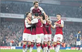  ?? FOTO: GETTY ?? Los futbolista­s del Arsenal, tratarán de consolidar su liderato venciendo al Bate