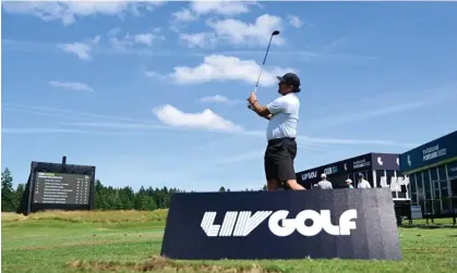  ?? Oregon Photograph: Charles Laberge/LIV Golf/via Getty Images ?? Phil Mickelson hit on the driving range on Wednesday prior to the LIV Golf Invitation­al at Pumpkin Ridge Golf Club in North Plains,