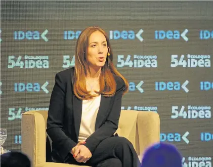  ??  ?? Nueva sintonía. María Eugenia Vidal en la cena del Coloquio de Idea en 2018. Nunca faltó a la cita.