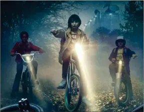  ??  ?? Les gamins de « Stranger Things », la série Netflix nostalgiqu­e des eighties.