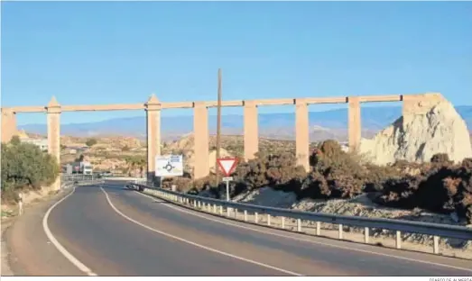  ?? DIARIO DE ALMERÍA ?? Vista parcial del tramo que pretende gestionar el Ayuntamien­to de Huércal de Almería.