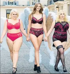  ?? SIMPLYBEUK ?? Modelos de tallas grandes posan también con alas y lencería