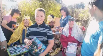  ?? FOTOS: MIGDALIA FERNÁNDEZ / LA PRENSA ?? En Hacienda Alejandro se celebra cada año la tradición de los Reyes Magos al estilo Puerto Rico.