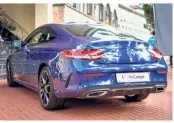  ??  ?? The C 300 Coupe features a curvy rear.