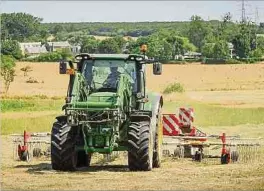  ?? Foto: Marc Wilwert ?? Die Landwirte geben Geld für teure Studien aus, ohne zu wissen, ob ihr Projekt genehmigt wird. Das drückt vielen Bauern auf die Moral, sagt Luc Emering, Präsident der Jongbauere­n.