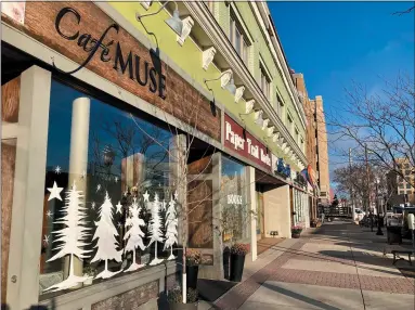  ?? MIKE MCCONNELL — ROYAL OAK TRIBUNE ?? Small Business Saturday comes to downtown Royal Oak on Nov. 26 and downtown officials and business owners have arranged an array of discounts, giveaways, specials and free parking at city parking decks as the district kicks off its annual holiday shopping season.