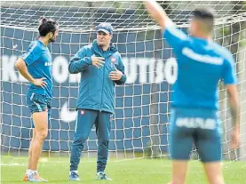  ?? PRENSA SAN LORENZO ?? Charla. Biaggio y Angeleri, en la práctica de ayer.