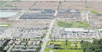  ?? GARY YOKOYAMA THE HAMILTON SPECTATOR FILE PHOTO ?? Explosive housing growth in areas like Binbrook, shown here, is not environmen­tally sustainabl­e or affordable, argues Dave Braden.