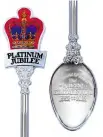  ?? ?? Platinum Jubilee Crown Vintage Mug and Teaspoon LS997 | £23.00