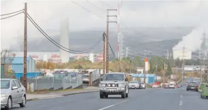  ?? FOTO JOSÉ PARDO ?? El eólico, la carpinterí­a metálica o la construcci­ón son sectores representa­dos en Os Airíos