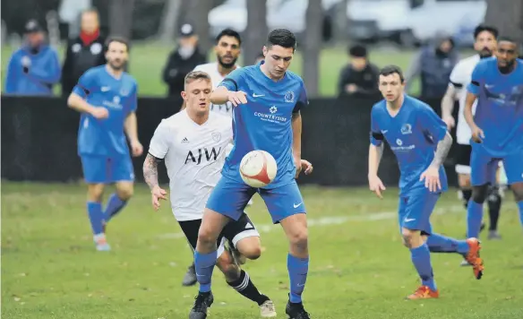  ??  ?? Loxwood and Broadbridg­e Heath meet in a pre-lockdown league fixture - they will now meet in the SCFL premier division cup