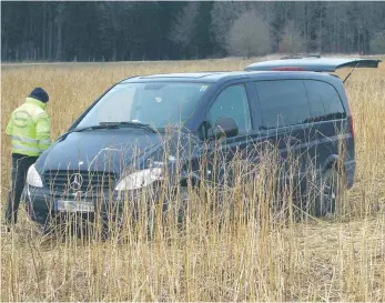  ?? FOTO: RUDOLF MULTER ?? In diesem Mercedes Vito wurde die Leiche der Ehefrau gefunden.