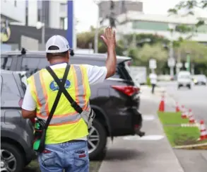  ?? ?? El trabajo informal, aunque carece de seguro social, representa un importante ingreso para amplios sectores de la población. lilliaM arCe