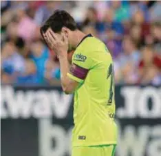  ?? | GETTY IMAGES ?? Messi tuvo una amarga celebració­n de su partido 700 con el Barcelona.