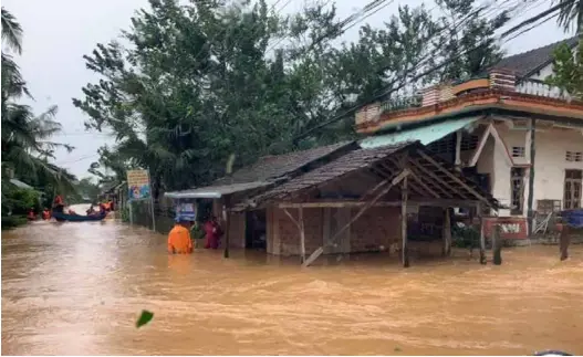  ?? VNA/VNS Photo ?? A house in central Bình
Định Province suffered damage due to flooding last November. The UNDP has committed to building more safe houses, expanding to Bình Định and Cà Mau provinces.