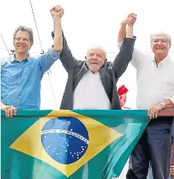 Bolsonaro y Lula cruzan ataques en primer cara a cara - PressReader