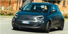  ?? ?? La Fiat 500e, l’icona in versione elettrica, sbarcherà anche negli Usa