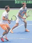  ?? FOTO: DPA ?? Training in Frankfurt/Main: Alexander (rechts) und Mischa Zverev.