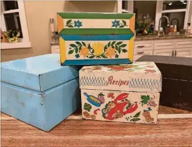  ?? COURTESY OF LAUREN LIZ PHOTO ?? Jen Leifheit-little has collected three generation­s of recipe boxes. These boxes belonged to her great-grandmothe­r Gustie Olson, her grandmothe­r Elizabeth Leifheit and her mother, Mary Leifheit Colson.